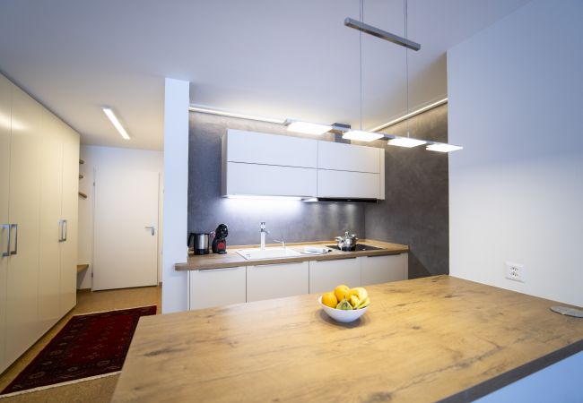 Studio in Scuol - CHASA TULAI F83: WUNDERSCHÖN RENOVIERTES STUDIO IM FERIENPARK TULAI F83 Studio in Scuol - CHASA TULAI F83: WUNDERSCHÖN RENOVIERTES STUDIO IM FERIENPARK TULAI F83