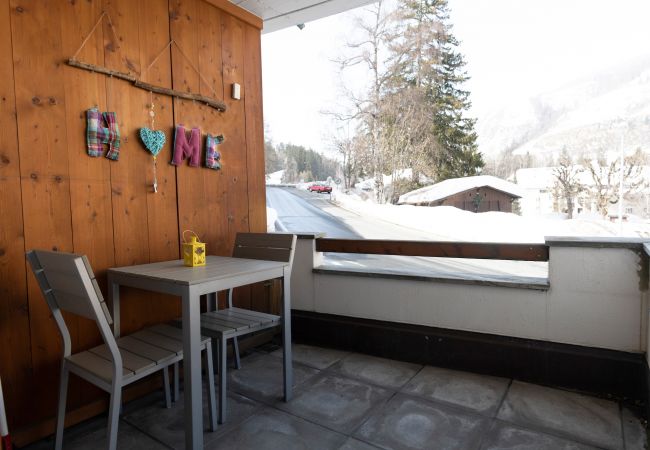 Ferienwohnung in Vulpera - Chasa Grusaida: Charmante, gemütliche 2-Zimmerwohnung mit Balkon Nähe Golfplatz Ferienwohnung in Vulpera - Chasa Grusaida: Charmante, gemütliche 2-Zimmerwohnung mit Balkon Nähe Golfplatz