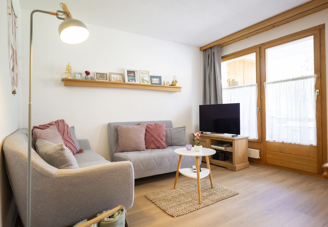 Ferienwohnung in Vulpera - Chasa Grusaida: Charmante, gemütliche 2-Zimmerwohnung mit Balkon Nähe Golfplatz