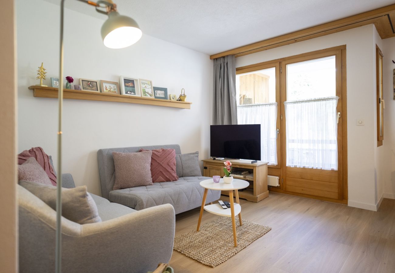 Ferienwohnung in Vulpera - Chasa Grusaida: Charmante, gemütliche 2-Zimmerwohnung mit Balkon Nähe Golfplatz