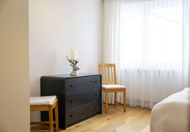 Ferienwohnung in Scuol - Chasa Trü Nr. 9: Idyllische 2.5-Zimmerwohnung in der Feriensiedlung Trü Ferienwohnung in Scuol - Chasa Trü Nr. 9: Idyllische 2.5-Zimmerwohnung in der Feriensiedlung Trü