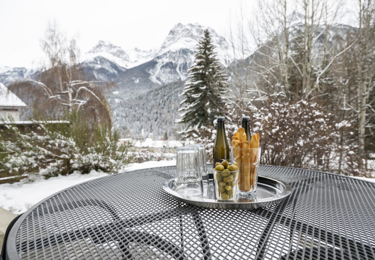 Ferienwohnung in Scuol - CHASA TRÜ NR. 9: IDYLLISCHE 2.5-ZIMMERWOHNUNG IN DER FERIENSIEDLUNG TRÜ