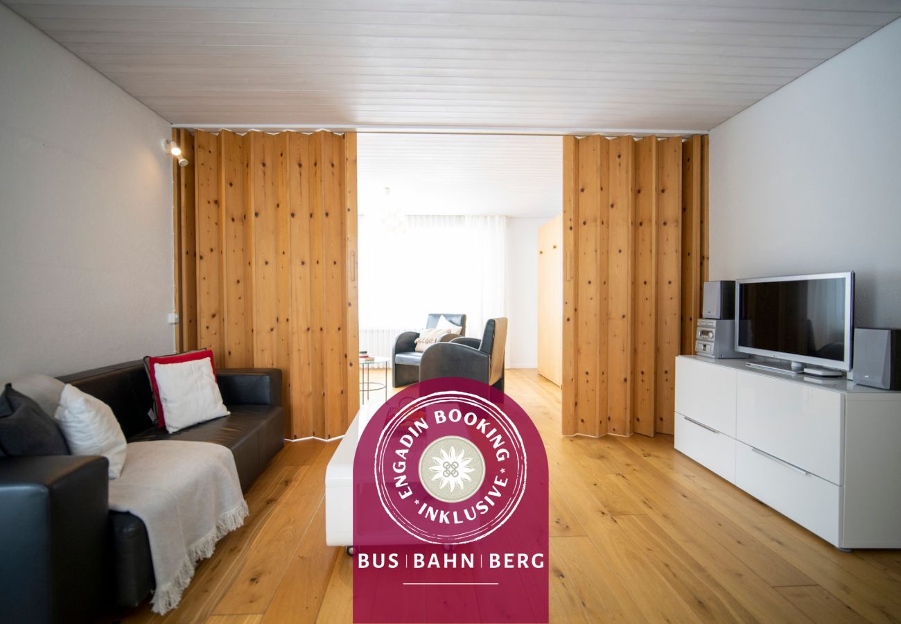Ferienwohnung in Scuol - Chasa Trü Nr. 9: Idyllische 2.5-Zimmerwohnung in der Feriensiedlung Trü
