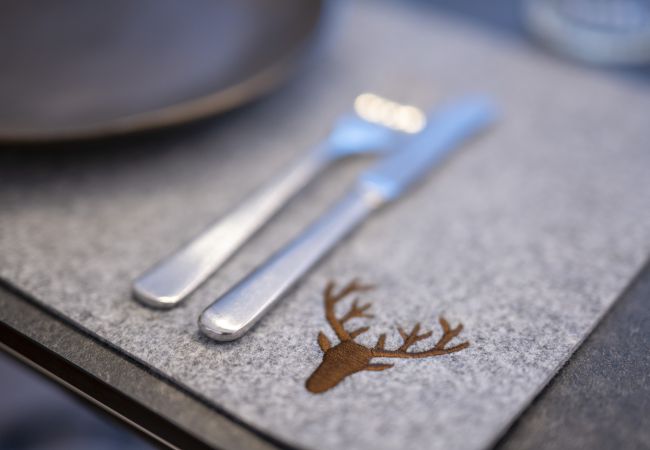 Studio in Scuol - CHASA TULAI F114: GROSSZÜGIG RENOVIERTES ALPENCHIC-STUDIO IM FERIENPARK TULAI F114 Studio in Scuol - CHASA TULAI F114: GROSSZÜGIG RENOVIERTES ALPENCHIC-STUDIO IM FERIENPARK TULAI F114