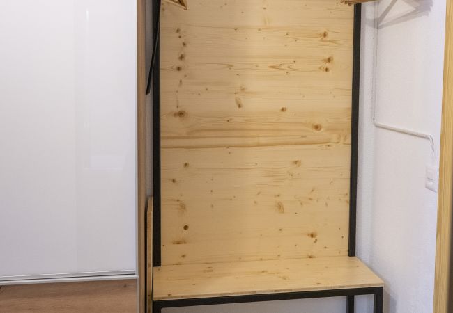 Studio in Scuol - CHASA TULAI F114: GROSSZÜGIG RENOVIERTES ALPENCHIC-STUDIO IM FERIENPARK TULAI F114 Studio in Scuol - CHASA TULAI F114: GROSSZÜGIG RENOVIERTES ALPENCHIC-STUDIO IM FERIENPARK TULAI F114