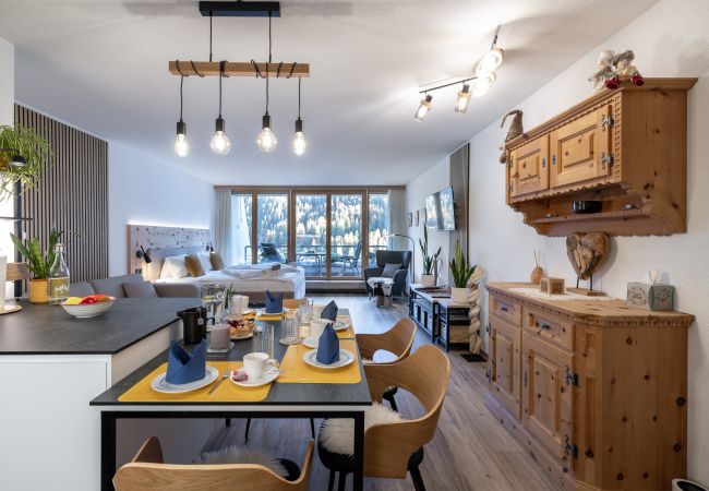 Studio in Scuol - CHASA TULAI F114: GROSSZÜGIG RENOVIERTES ALPENCHIC-STUDIO IM FERIENPARK TULAI F114 Studio in Scuol - CHASA TULAI F114: GROSSZÜGIG RENOVIERTES ALPENCHIC-STUDIO IM FERIENPARK TULAI F114