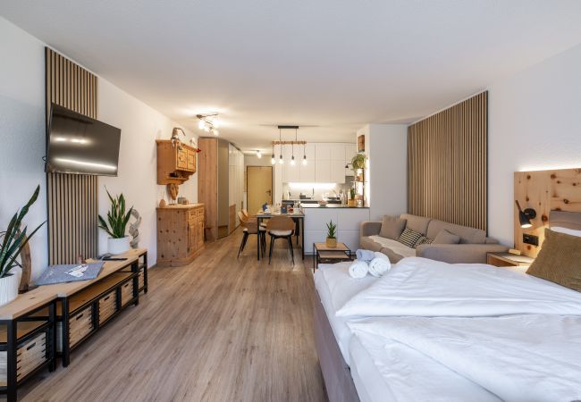 Studio in Scuol - CHASA TULAI F114: GROSSZÜGIG RENOVIERTES ALPENCHIC-STUDIO IM FERIENPARK TULAI F114 Studio in Scuol - CHASA TULAI F114: GROSSZÜGIG RENOVIERTES ALPENCHIC-STUDIO IM FERIENPARK TULAI F114