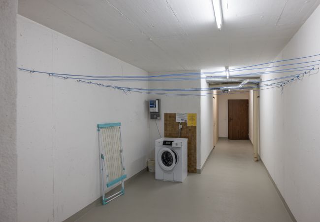 Studio in Scuol - CHASA TULAI F114: GROSSZÜGIG RENOVIERTES ALPENCHIC-STUDIO IM FERIENPARK TULAI F114 Studio in Scuol - CHASA TULAI F114: GROSSZÜGIG RENOVIERTES ALPENCHIC-STUDIO IM FERIENPARK TULAI F114