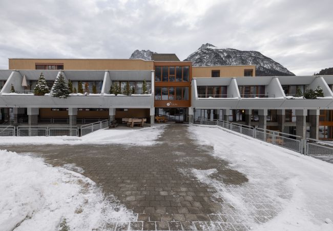 Studio in Scuol - CHASA TULAI F114: GROSSZÜGIG RENOVIERTES ALPENCHIC-STUDIO IM FERIENPARK TULAI F114 Studio in Scuol - CHASA TULAI F114: GROSSZÜGIG RENOVIERTES ALPENCHIC-STUDIO IM FERIENPARK TULAI F114