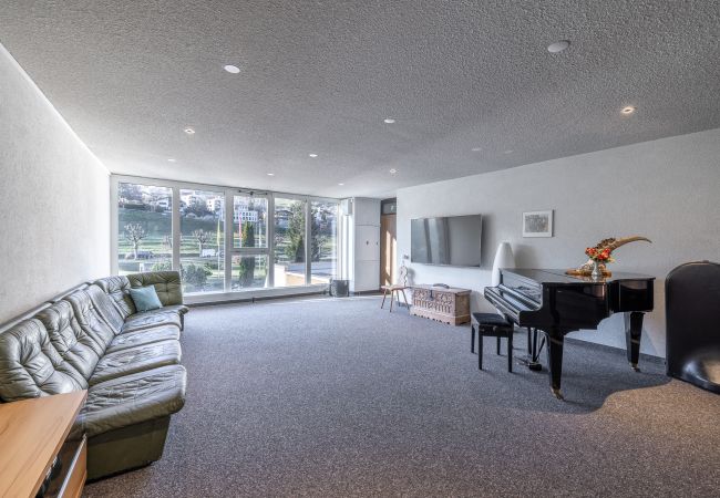 Studio in Scuol - CHASA TULAI F114: GROSSZÜGIG RENOVIERTES ALPENCHIC-STUDIO IM FERIENPARK TULAI F114 Studio in Scuol - CHASA TULAI F114: GROSSZÜGIG RENOVIERTES ALPENCHIC-STUDIO IM FERIENPARK TULAI F114