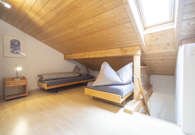 Ferienwohnung in Scuol - Chasa Trü Nr. 8: Idyllische 2.5-Zimmerwohnung in der Feriensiedlung Trü Ferienwohnung in Scuol - Chasa Trü Nr. 8: Idyllische 2.5-Zimmerwohnung in der Feriensiedlung Trü