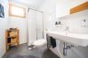 Ferienwohnung in Scuol - Chasa Sotcha Dadora: Heimelige und liebevoll eingerichtete 2,5 Zimmer Ferienwohnung mit grosser Terrasse Ferienwohnung in Scuol - Chasa Sotcha Dadora: Heimelige und liebevoll eingerichtete 2,5 Zimmer Ferienwohnung mit grosser Terrasse