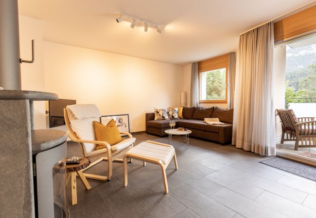 Ferienwohnung in Scuol - La Stüvetta: Moderne, qualitativ hochstehend ausgebaute 2.5 Zimmerwohnung direkt bei der Bergbahn Motta Naluns Ferienwohnung in Scuol - La Stüvetta: Moderne, qualitativ hochstehend ausgebaute 2.5 Zimmerwohnung direkt bei der Bergbahn Motta Naluns