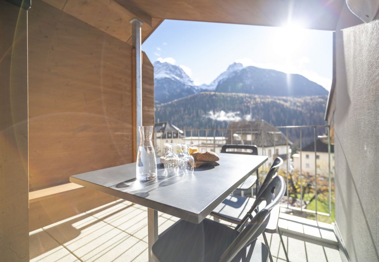 Ferienwohnung in Scuol - CHASA BAGNERA 174: MODERNE 3 ½-ZIMMER DACHWOHNUNG GLEICH BEIM ENGADIN BAD SCUOL