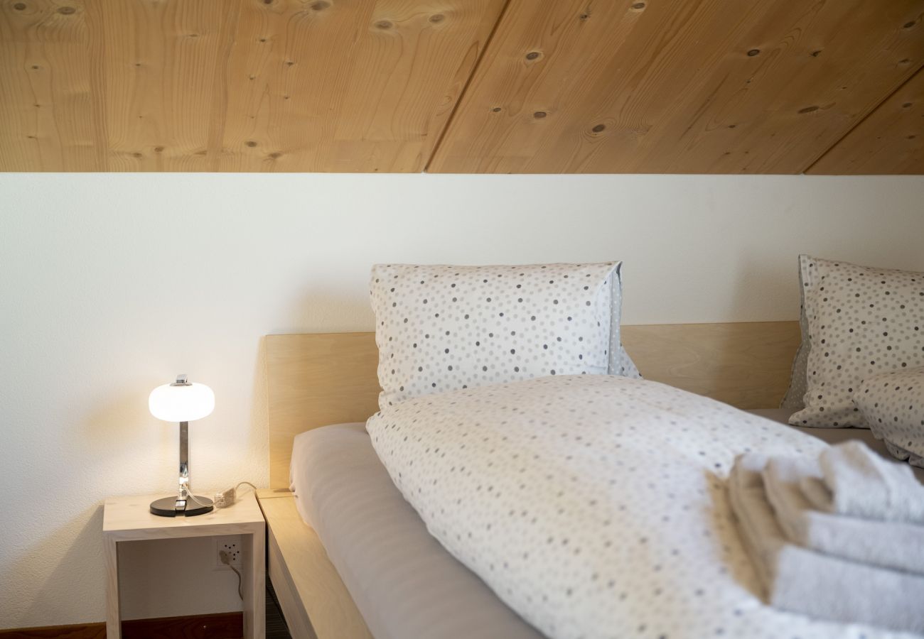 Ferienwohnung in Scuol - CHASA BAGNERA 174: MODERNE 3 ½-ZIMMER DACHWOHNUNG GLEICH BEIM ENGADIN BAD SCUOL