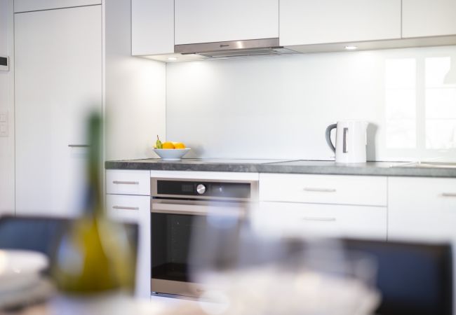 Ferienwohnung in Ramosch - Chasa Schilana 84: Liebevoll eingerichtete 3.5-Zimmerwohnung im Herzen von Ramosch Ferienwohnung in Ramosch - Chasa Schilana 84: Liebevoll eingerichtete 3.5-Zimmerwohnung im Herzen von Ramosch