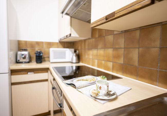 Ferienwohnung in Vulpera - Chasa Plavna - Willeke: Schöne und gemütliche 3.5-Zimmerwohung mit grossem Balkon in Vulpera Ferienwohnung in Vulpera - Chasa Plavna - Willeke: Schöne und gemütliche 3.5-Zimmerwohung mit grossem Balkon in Vulpera