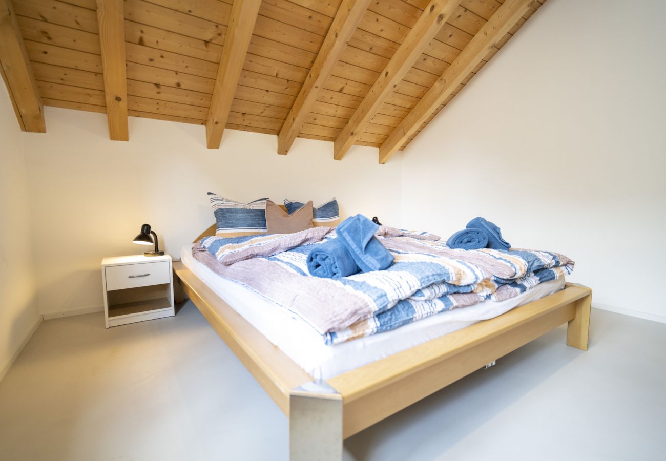 Ferienwohnung in Scuol - Chasa Stradun 400: renovierte 3.5-Zimmer-Dachwohnung im Herzen von Scuol