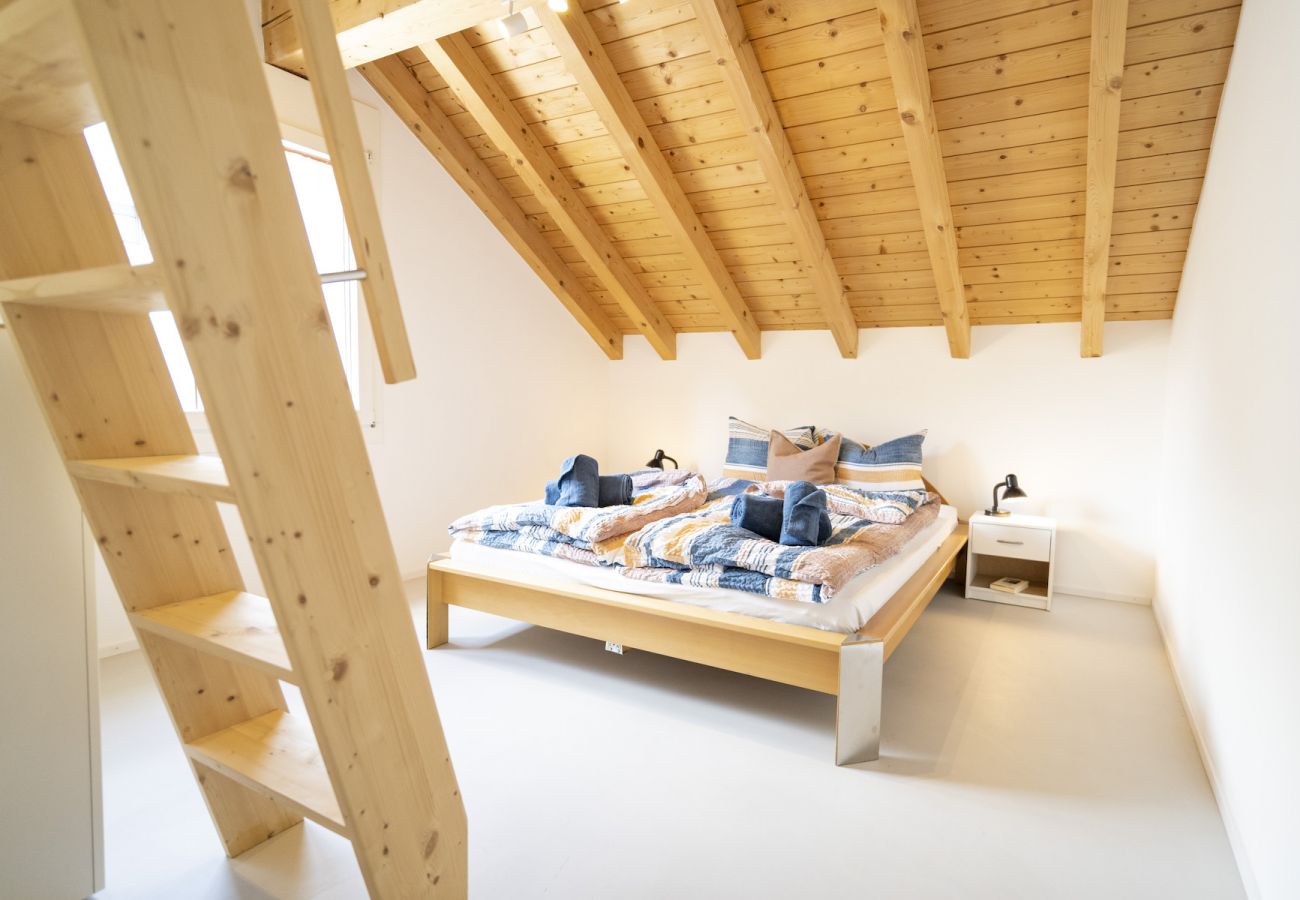 Ferienwohnung in Scuol - Chasa Stradun 400: renovierte 3.5-Zimmer-Dachwohnung im Herzen von Scuol