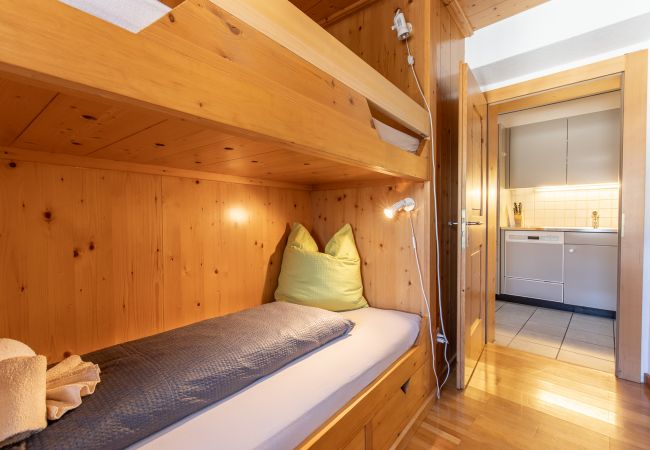 Ferienwohnung in Sent - Chasa Tredeschin: Ferienwohnung mit Stil im Dorfkern von Sent Ferienwohnung in Sent - Chasa Tredeschin: Ferienwohnung mit Stil im Dorfkern von Sent