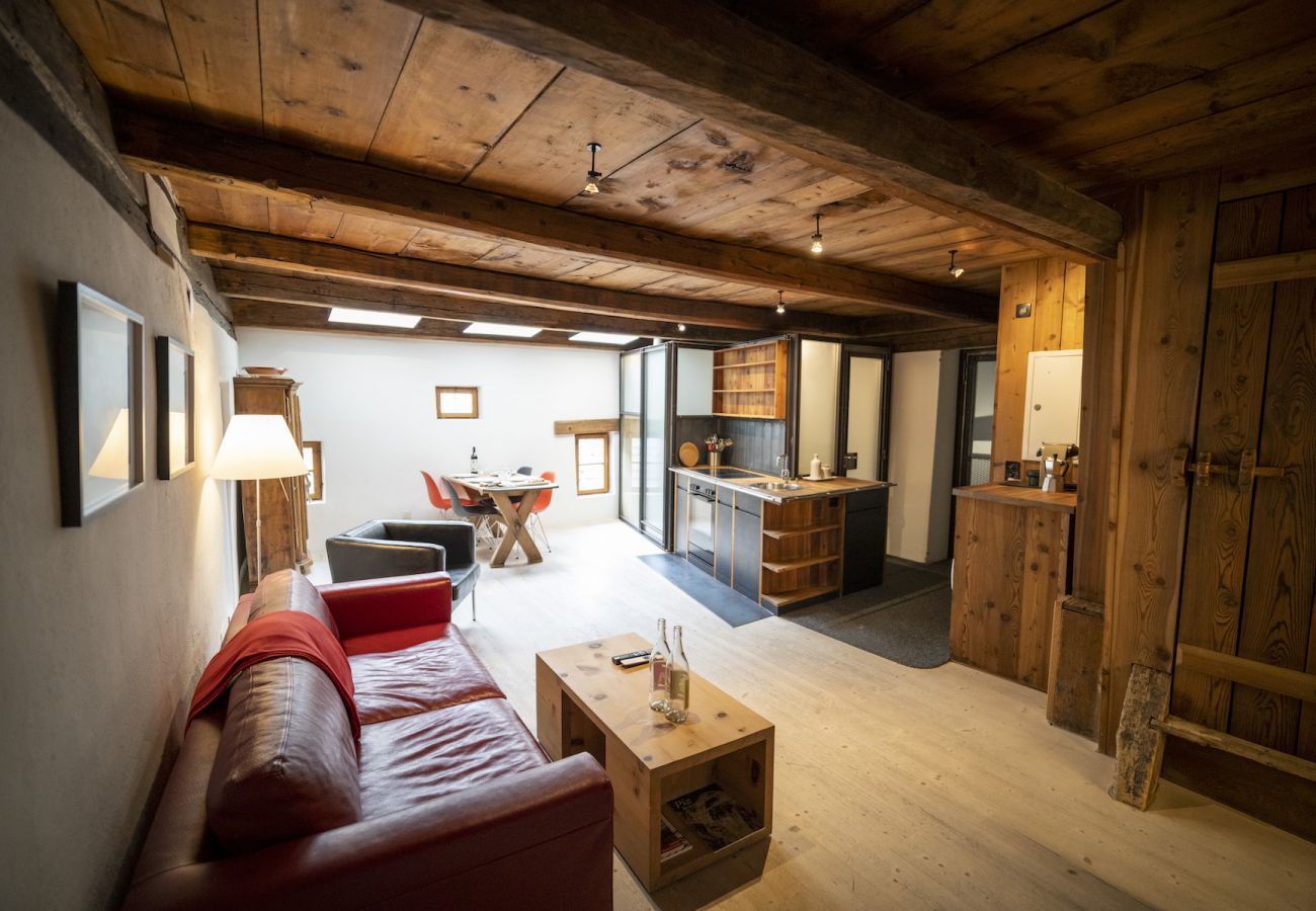 Ferienwohnung in Scuol - Chasa Engiadina OG: aussergewöhnliches Engadiner Haus mitten in Scuol