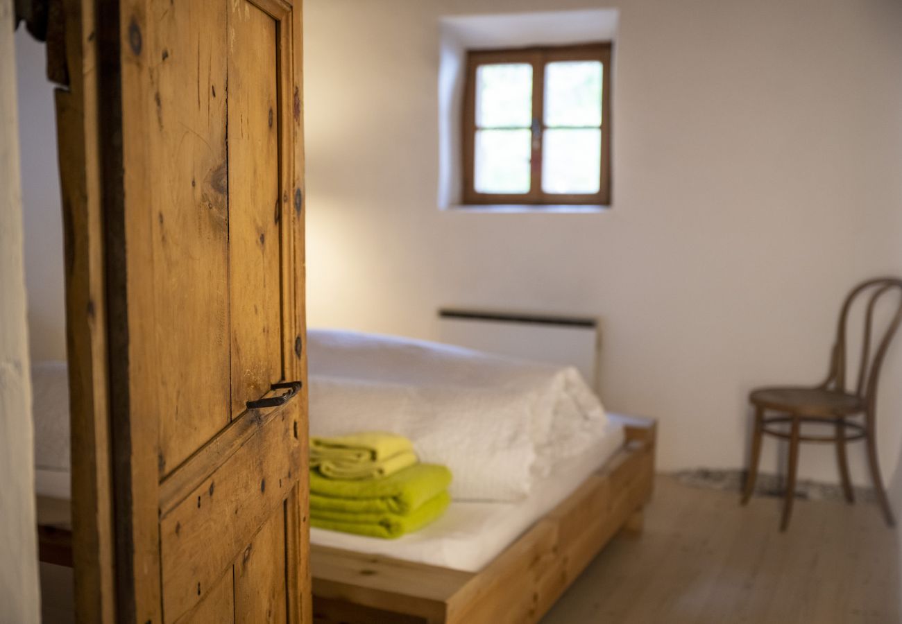 Ferienwohnung in Scuol - Chasa Engiadina OG: aussergewöhnliches Engadiner Haus mitten in Scuol