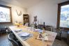 Chalet in Scuol - Meis Chalet: Luxuriöses, freistehendes Ferienhaus im Alpenchic-Stil mitten im Dorfzentrum von Scuol Chalet in Scuol - Meis Chalet: Luxuriöses, freistehendes Ferienhaus im Alpenchic-Stil mitten im Dorfzentrum von Scuol