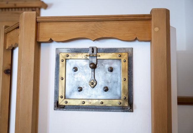Ferienhaus in Ardez - Chasa Riatsch: Renoviertes Engadinerhaus mitten in Ardez Ferienhaus in Ardez - Chasa Riatsch: Renoviertes Engadinerhaus mitten in Ardez