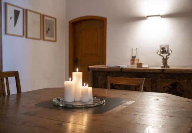 Ferienhaus in Ardez - Chasa Riatsch: Renoviertes Engadinerhaus mitten in Ardez Ferienhaus in Ardez - Chasa Riatsch: Renoviertes Engadinerhaus mitten in Ardez