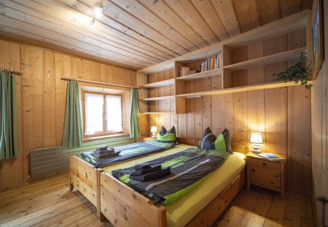 Ferienhaus in Ardez - Chasa Riatsch: Renoviertes Engadinerhaus mitten in Ardez Ferienhaus in Ardez - Chasa Riatsch: Renoviertes Engadinerhaus mitten in Ardez