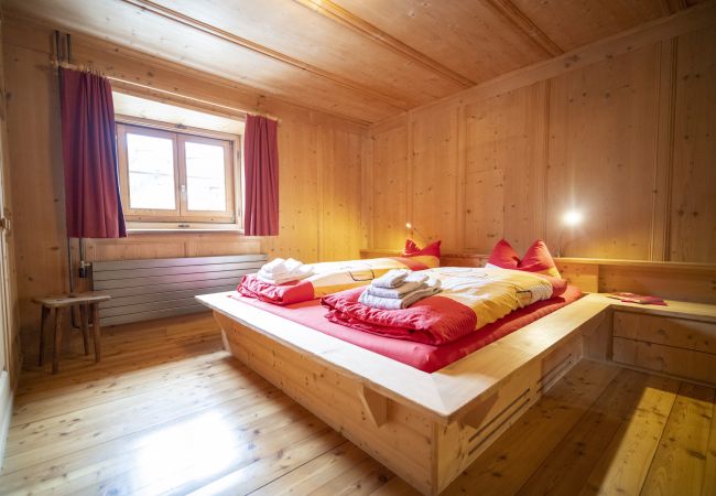 Ferienhaus in Ardez - Chasa Riatsch: Renoviertes Engadinerhaus mitten in Ardez Ferienhaus in Ardez - Chasa Riatsch: Renoviertes Engadinerhaus mitten in Ardez