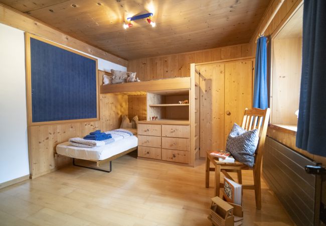 Ferienhaus in Ardez - Chasa Riatsch: Renoviertes Engadinerhaus mitten in Ardez Ferienhaus in Ardez - Chasa Riatsch: Renoviertes Engadinerhaus mitten in Ardez