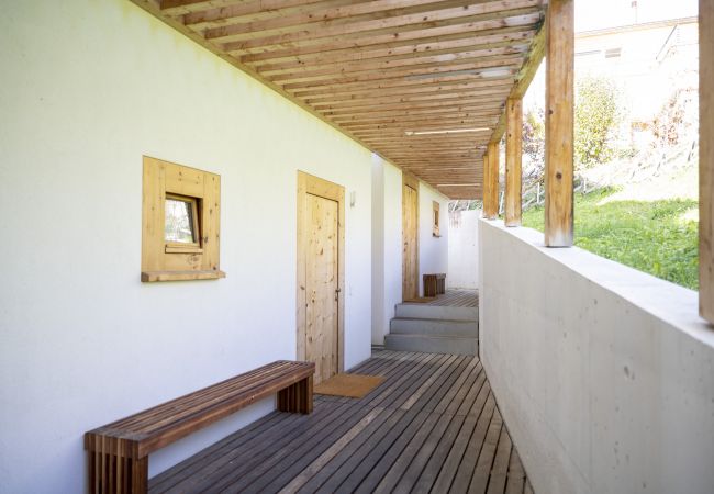 Ferienhaus in Scuol - Chasa 5: Modernes 4 ½-Zimmer Ferienhaus mit Panoramablick und Arvenduft Ferienhaus in Scuol - Chasa 5: Modernes 4 ½-Zimmer Ferienhaus mit Panoramablick und Arvenduft