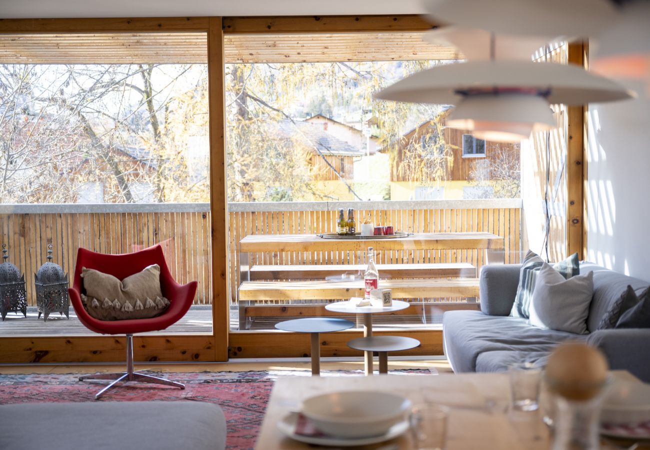 Ferienhaus in Scuol - CHASA 5: MODERNES 4 ½-ZIMMER FERIENHAUS MIT PANORAMABLICK UND ARVENDUFT