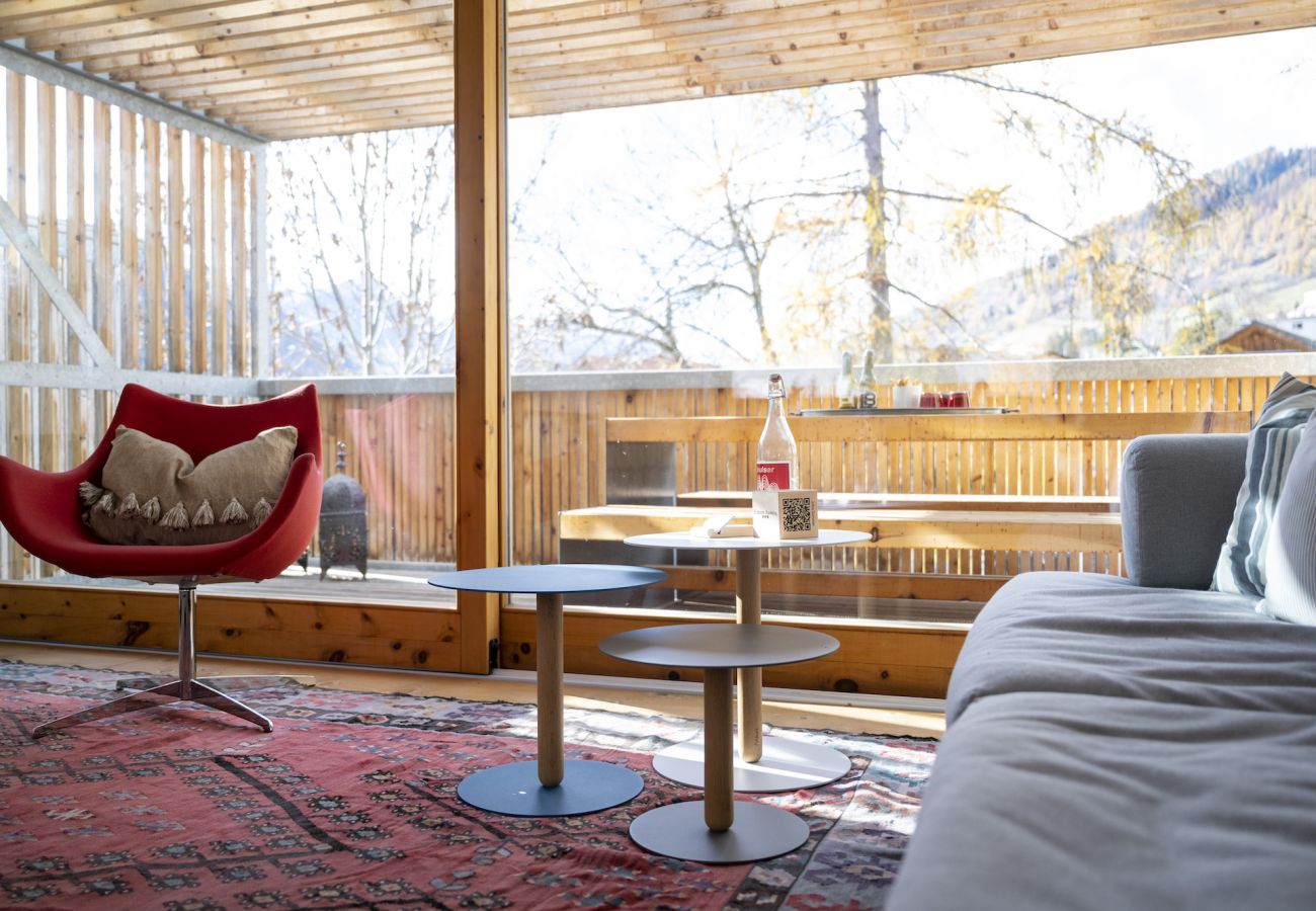 Ferienhaus in Scuol - CHASA 5: MODERNES 4 ½-ZIMMER FERIENHAUS MIT PANORAMABLICK UND ARVENDUFT