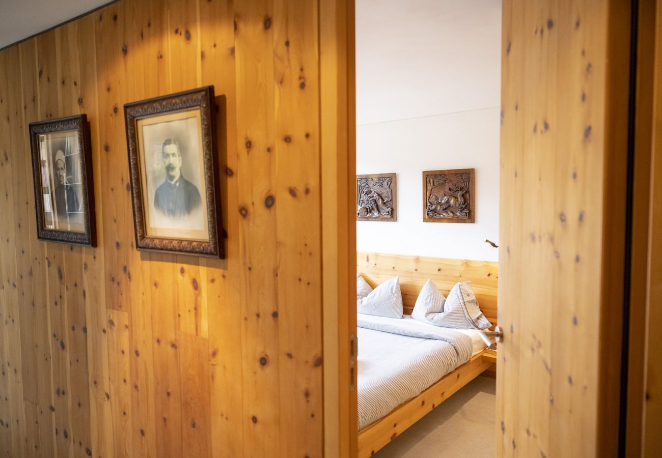 Ferienhaus in Scuol - CHASA 5: MODERNES 4 ½-ZIMMER FERIENHAUS MIT PANORAMABLICK UND ARVENDUFT