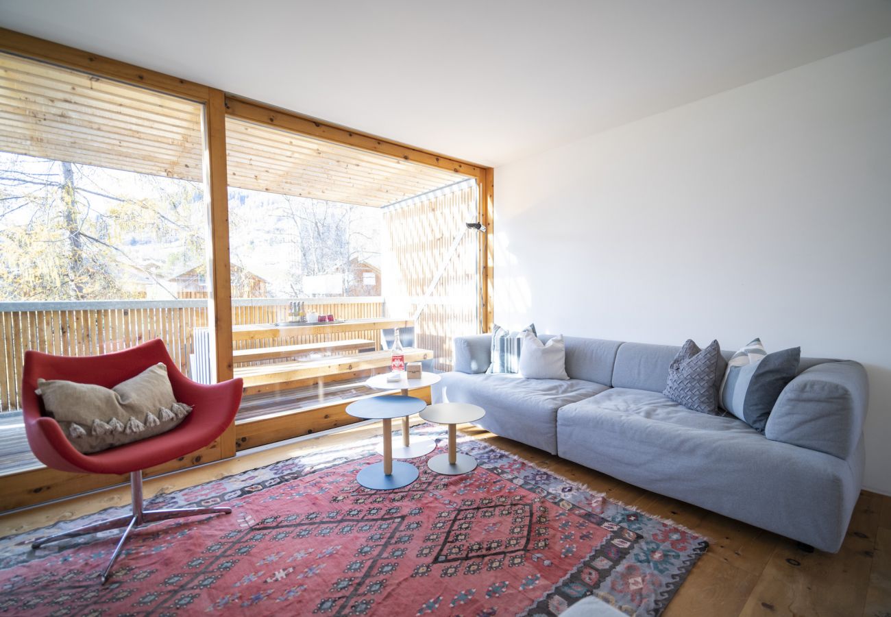 Ferienhaus in Scuol - CHASA 5: MODERNES 4 ½-ZIMMER FERIENHAUS MIT PANORAMABLICK UND ARVENDUFT