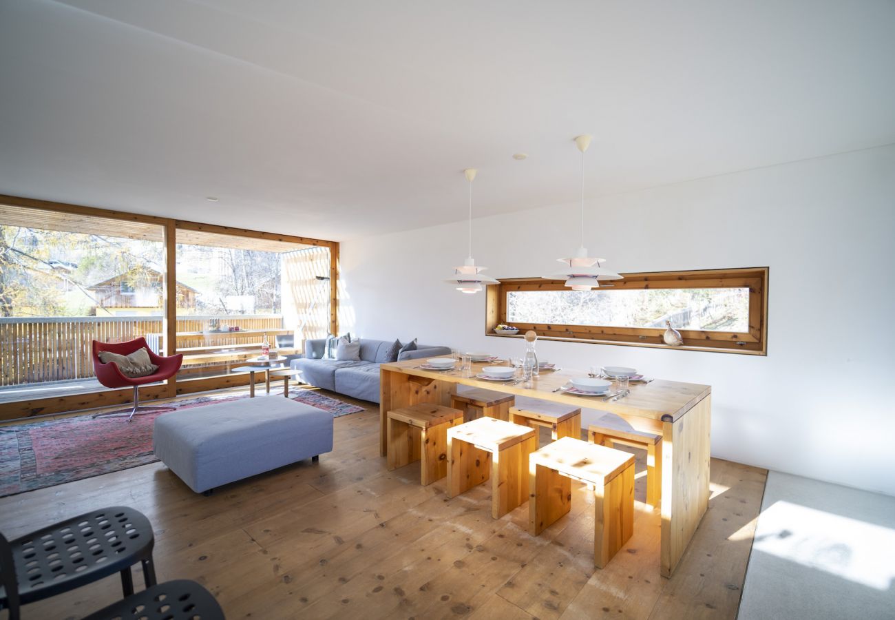 Ferienhaus in Scuol - CHASA 5: MODERNES 4 ½-ZIMMER FERIENHAUS MIT PANORAMABLICK UND ARVENDUFT