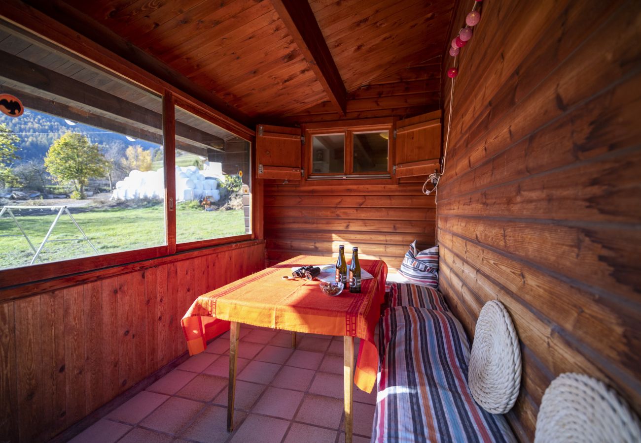 Chalet in Ramosch - CHASA AVANT PORTA: FREISTEHENDES 4.5-ZIMMER-CHALET MIT PANORAMASICHT