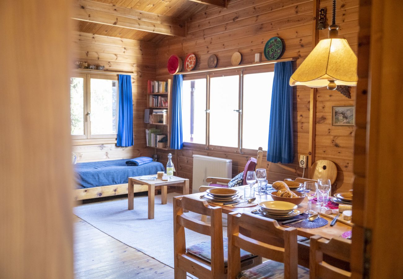 Chalet in Ramosch - CHASA AVANT PORTA: FREISTEHENDES 4.5-ZIMMER-CHALET MIT PANORAMASICHT