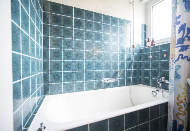Ferienwohnung in Scuol - Chasa Trü Nr. 18: Gemütliche 4.5 Zimmerwohnung in der Feriensiedlung Trü Ferienwohnung in Scuol - Chasa Trü Nr. 18: Gemütliche 4.5 Zimmerwohnung in der Feriensiedlung Trü