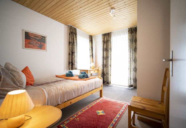 Ferienwohnung in Scuol - Chasa Trü Nr. 18: Gemütliche 4.5 Zimmerwohnung in der Feriensiedlung Trü Ferienwohnung in Scuol - Chasa Trü Nr. 18: Gemütliche 4.5 Zimmerwohnung in der Feriensiedlung Trü