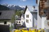 Ferienwohnung in Scuol - Chasa Engiadina EG: denkmalgeschütztes Engadinerhaus mitten in Scuol Ferienwohnung in Scuol - Chasa Engiadina EG: denkmalgeschütztes Engadinerhaus mitten in Scuol