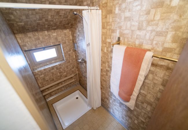 Ferienwohnung in Ftan - Chasa Muglinér 115: Grosszügige 4.5 Zimmerwohnung mitten in Ftan Ferienwohnung in Ftan - Chasa Muglinér 115: Grosszügige 4.5 Zimmerwohnung mitten in Ftan