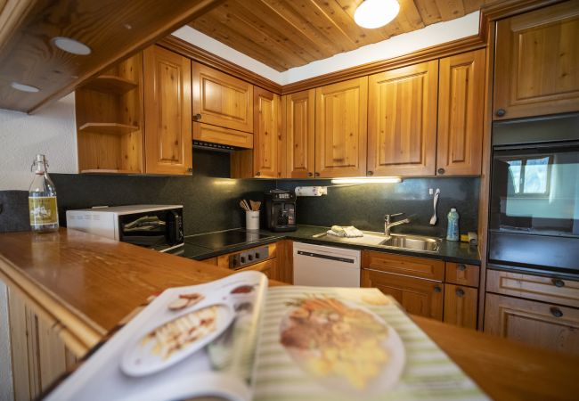 Ferienwohnung in Sent - Tanter Vias – Capricorn: Grosszügige 4.5-Zimmerwohung in Sent Ferienwohnung in Sent - Tanter Vias – Capricorn: Grosszügige 4.5-Zimmerwohung in Sent