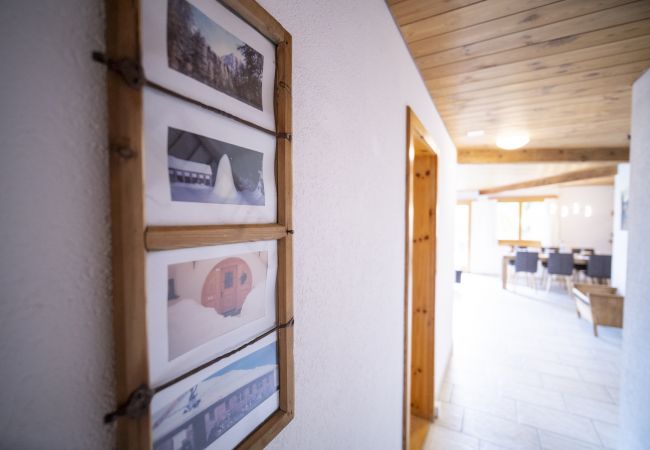 Ferienwohnung in Sent - Tanter Vias – Capricorn: Grosszügige 4.5-Zimmerwohung in Sent Ferienwohnung in Sent - Tanter Vias – Capricorn: Grosszügige 4.5-Zimmerwohung in Sent
