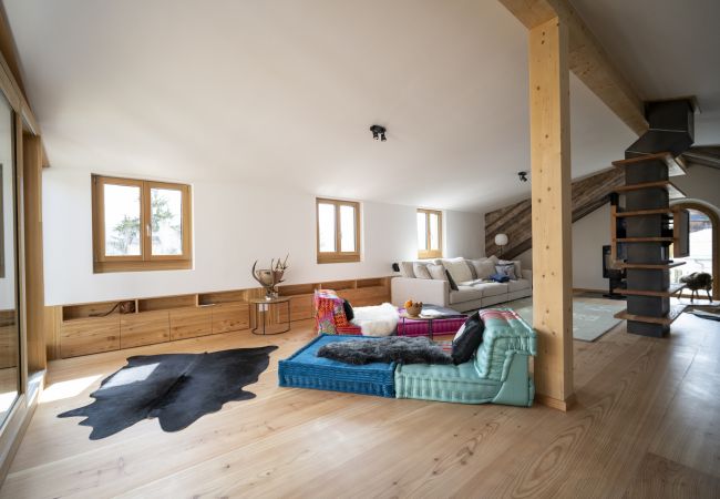 Ferienwohnung in Sent - Chasa Bao: Luxuriöse neue 4.5-Zimmer-Dachwohnung mit Balkon und Aussicht in Sent Ferienwohnung in Sent - Chasa Bao: Luxuriöse neue 4.5-Zimmer-Dachwohnung mit Balkon und Aussicht in Sent