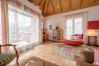 Ferienwohnung in Scuol - Palazzi Pratour: Grosszügige 4.5 Zimmer-Maisonettewohnung mit Aussicht oberhalb des historischen Dorfteils Ferienwohnung in Scuol - Palazzi Pratour: Grosszügige 4.5 Zimmer-Maisonettewohnung mit Aussicht oberhalb des historischen Dorfteils