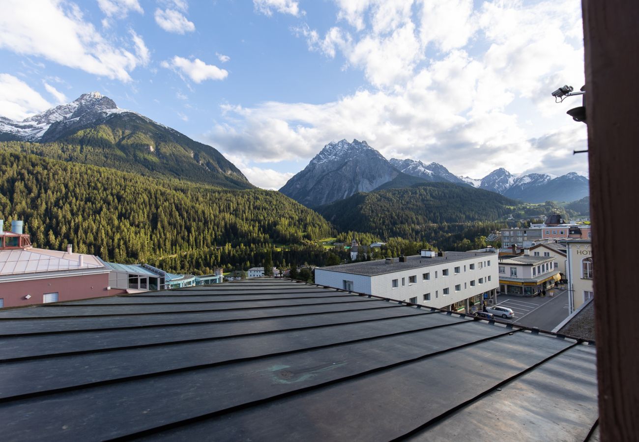 Ferienwohnung in Scuol - Chasa Vi: renovierte 4.5-Zimmerwohnung mitten im Zentrum von Scuol