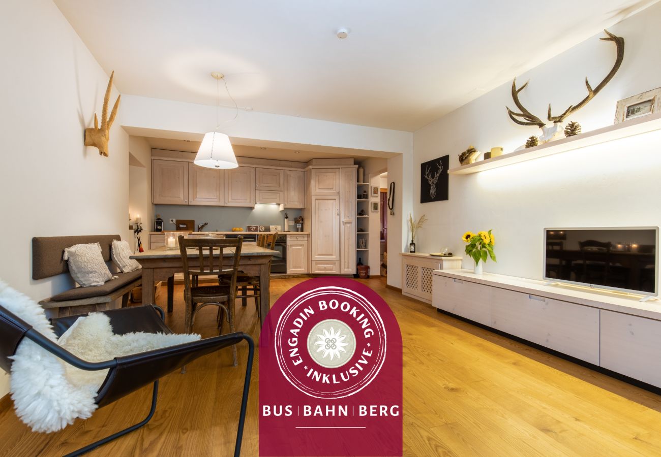 Ferienwohnung in Scuol - Chasa Vi: renovierte 4.5-Zimmerwohnung mitten im Zentrum von Scuol
